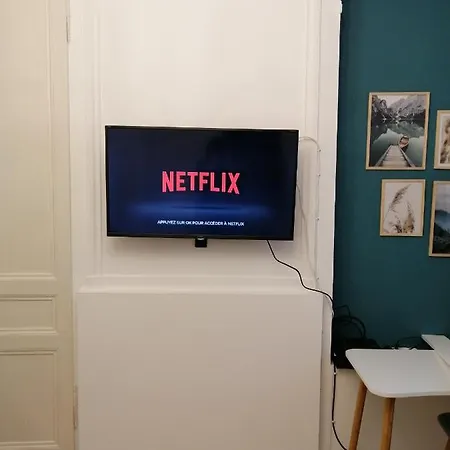 Au Pied Des Remparts ... * Булонь-сюр-Мер