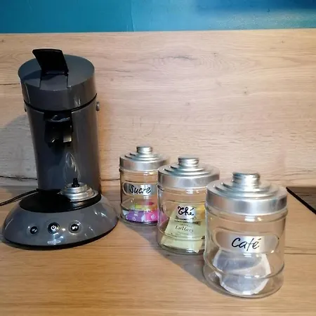 Апартаменты Au Pied Des Remparts ...